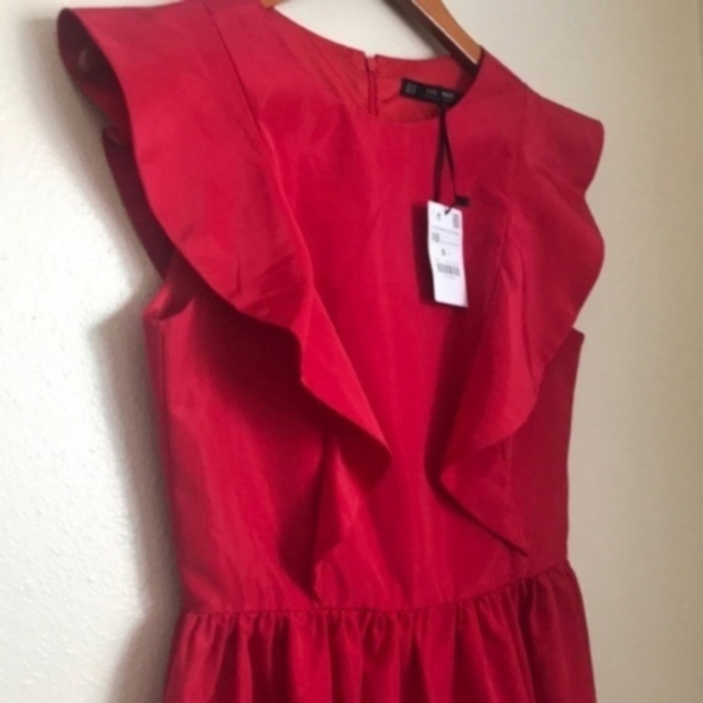 Zara Basic Shiny Red Short Sleeve Ruffle Dress - Picture 5 of 6